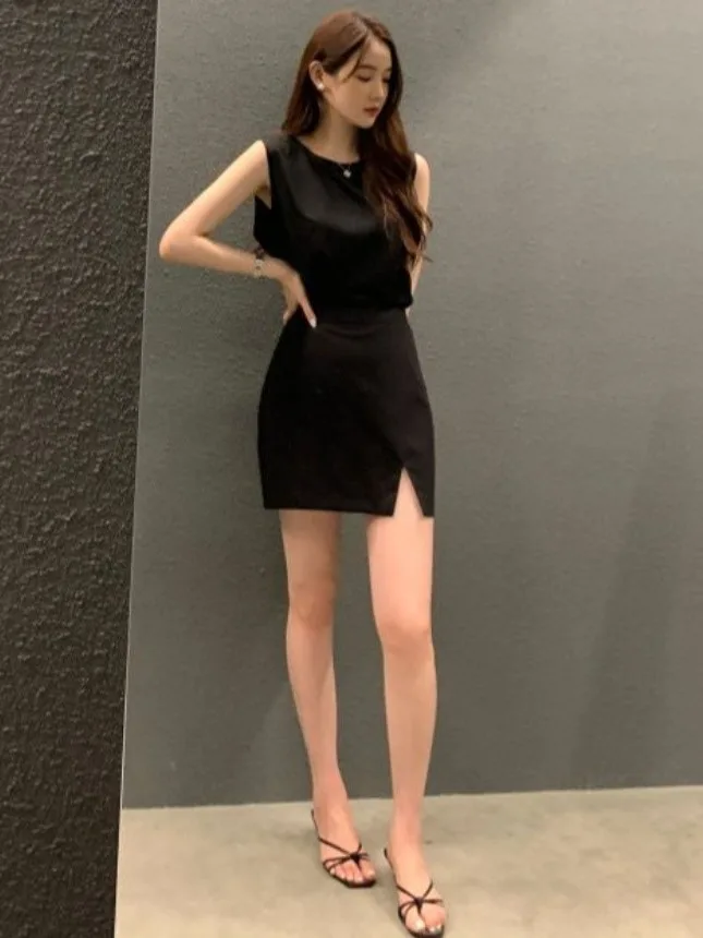 Ele Bal Svel irt Women's Summer High-End Unique Cold Tone Personali Top Faionable Hollow out Design
Ele Bal Svel irt Women's Summer High-End Unique Cold Tone Personali Top Faionable Hollow out Design