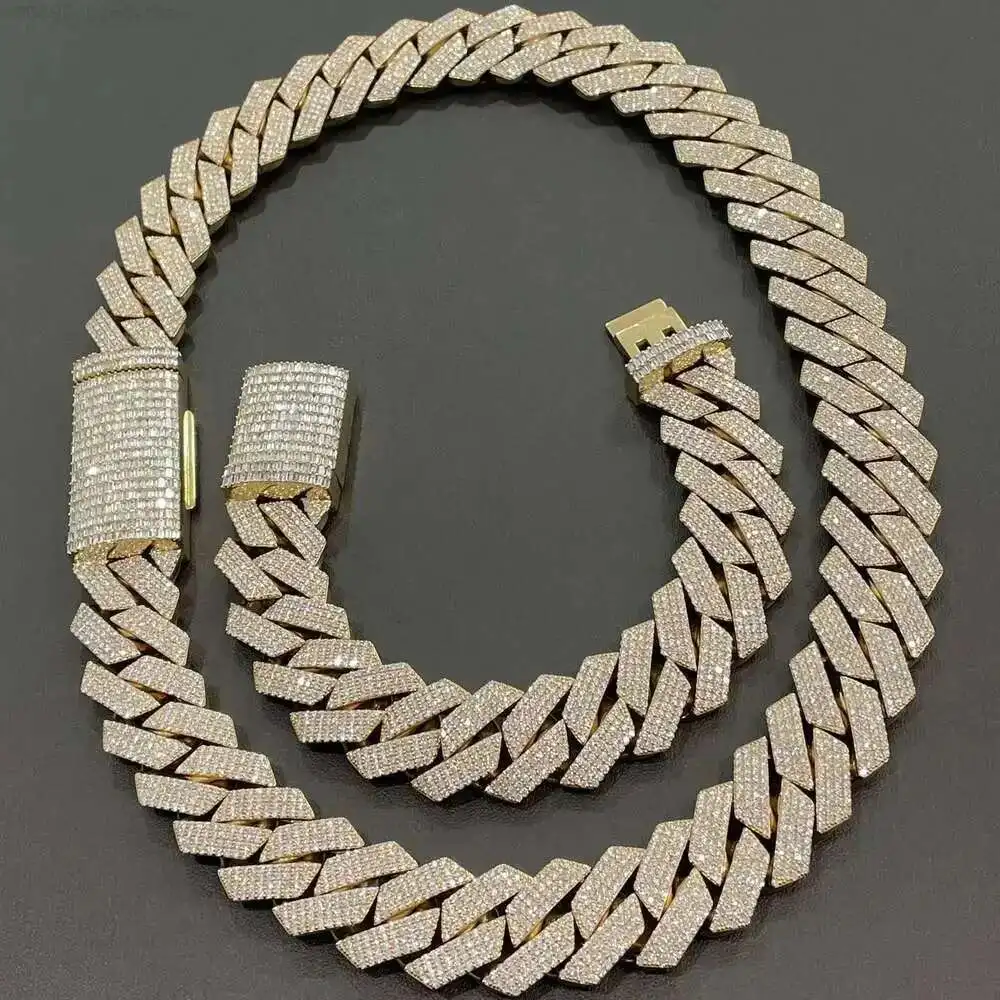 Mens Gold Chains 20mm Iced Out S925 Sterling Silver Necklace Prong Vvs Moissanite Cuban Link Chain
Mens Gold Chains 20mm Iced Out S925 Sterling Silver Necklace Prong Vvs Moissanite Cuban Link Chain