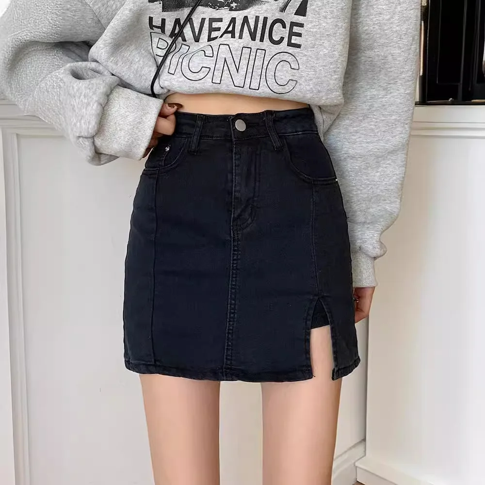 Black Slit Denim Half Body Skirt.New Fashionable Solid-color Stretch A-line Bag Hip Denim Skirts for Women in Autumn and Winter
Black Slit Denim Half Body Skirt.New Fashionable Solid-color Stretch A-line Bag Hip Denim Skirts for Women in Autumn and Winter
