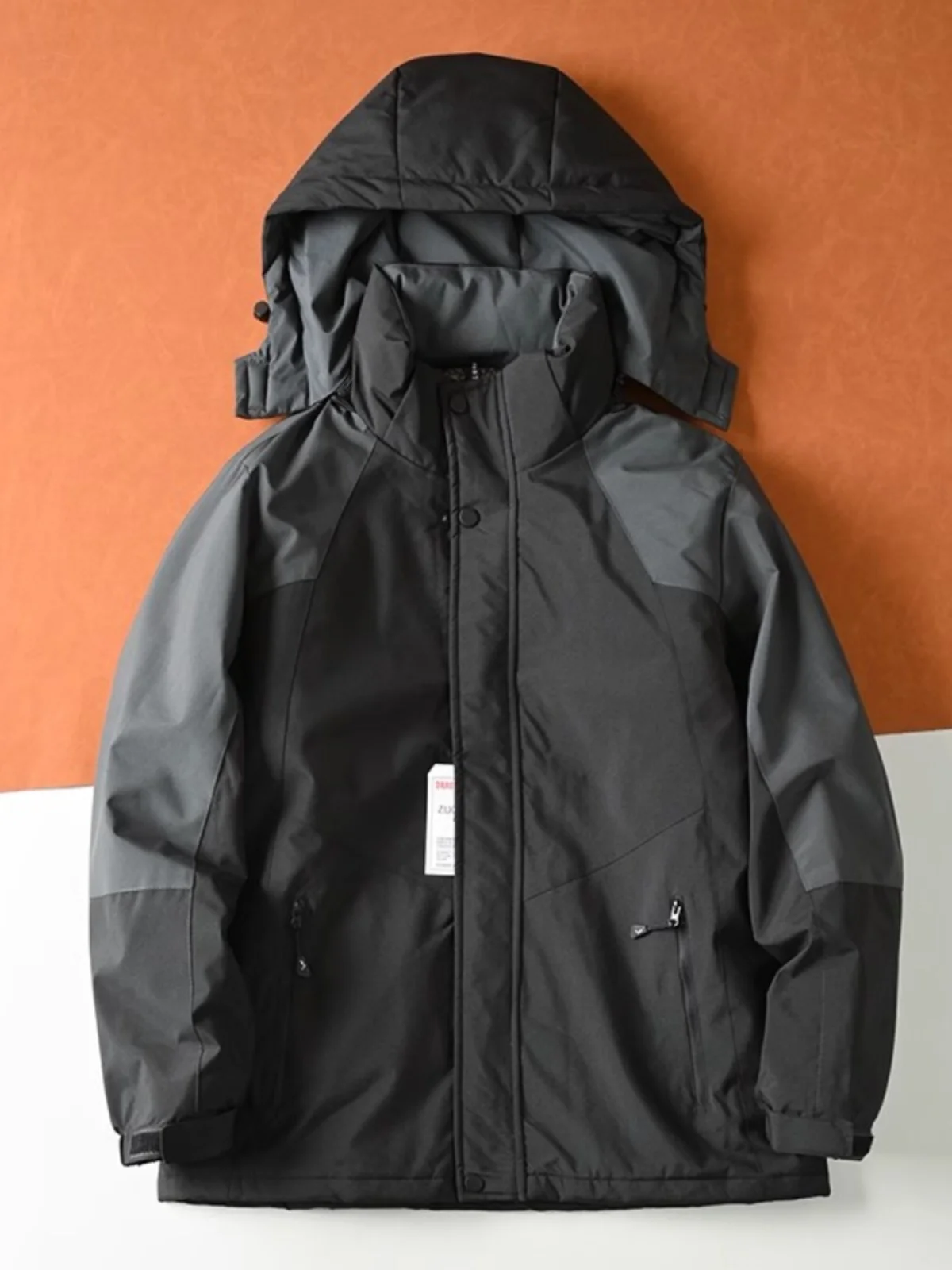 Мужская утепленная хлопковая куртка с капюшоном, в стиле пэчворк, с цветовыми блоками, для осени и зимы, модная городская повседневная куртка
Мужская утепленная хлопковая куртка с капюшоном, в стиле пэчворк, с цветовыми блоками, для осени и зимы, модная городская повседневная куртка