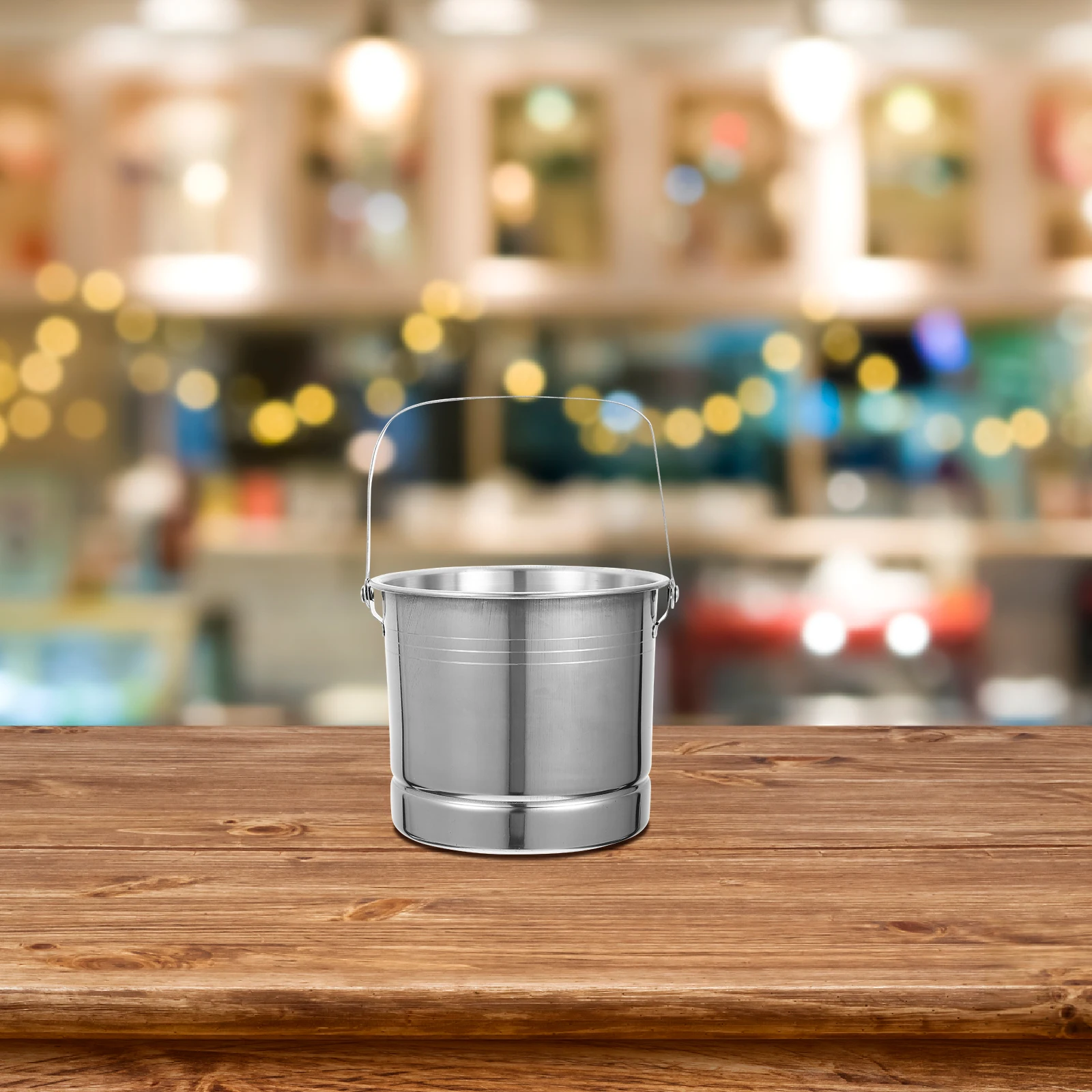 Chic Stainless Steel Ice Bucket Lightweight Portable Wine Beer Cooling Bar Ice Storage Container Cube Holder For Cocktail Hotel
Chic Stainless Steel Ice Bucket Lightweight Portable Wine Beer Cooling Bar Ice Storage Container Cube Holder For Cocktail Hotel