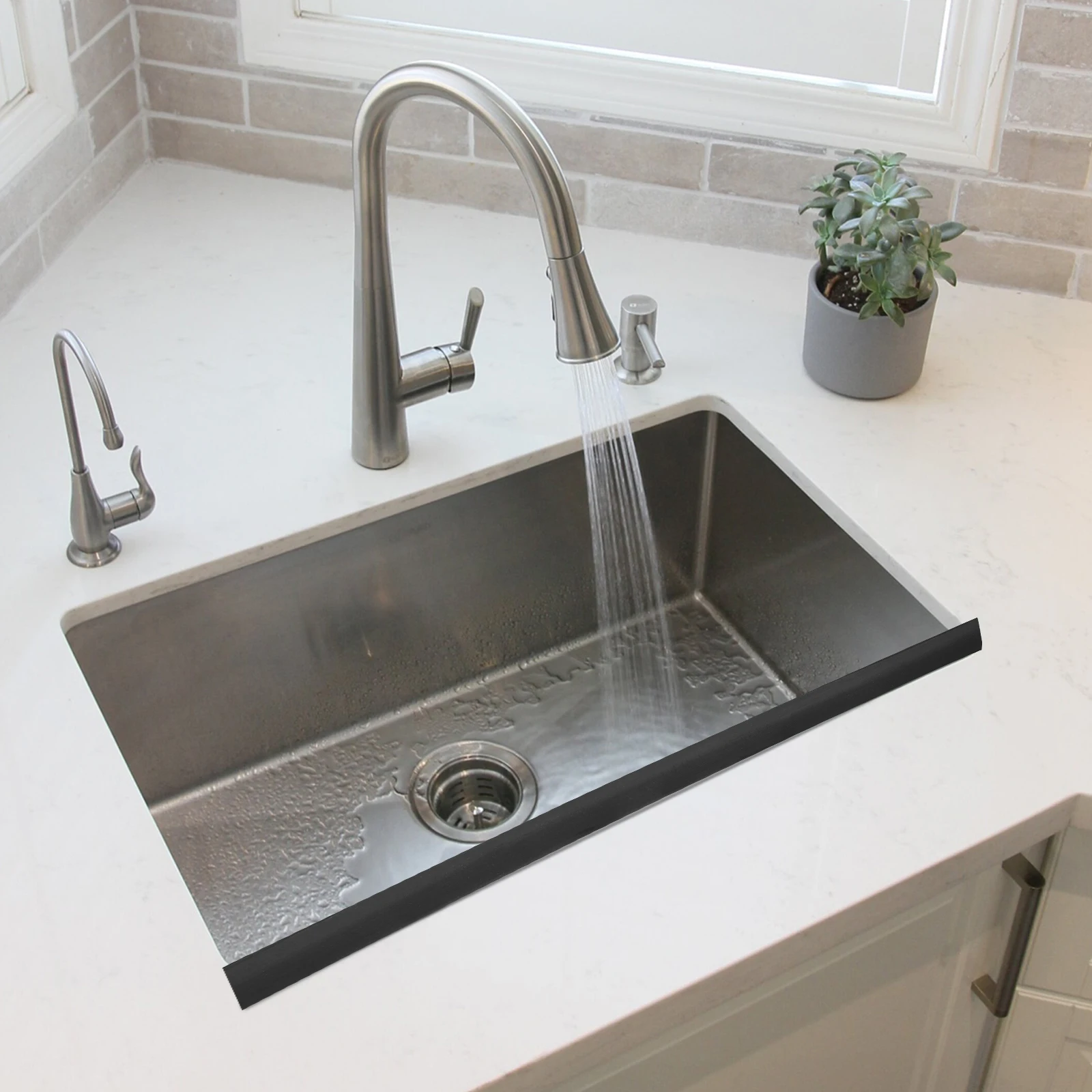Self adhesive backsplash protector for kitchen bathroom sink adjustable width durable strip splash guard keeps countertops clean
Self adhesive backsplash protector for kitchen bathroom sink adjustable width durable strip splash guard keeps countertops clean