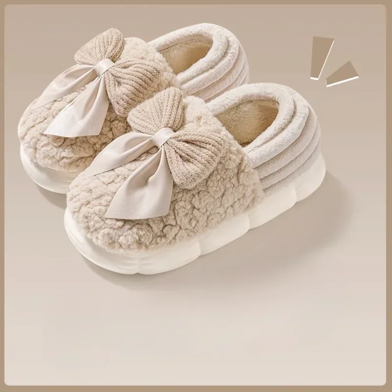 Butterfly knot cotton slippers autumn and winter women's home new cotton shoes winter indoor warm cotton slippers
Butterfly knot cotton slippers autumn and winter women's home new cotton shoes winter indoor warm cotton slippers