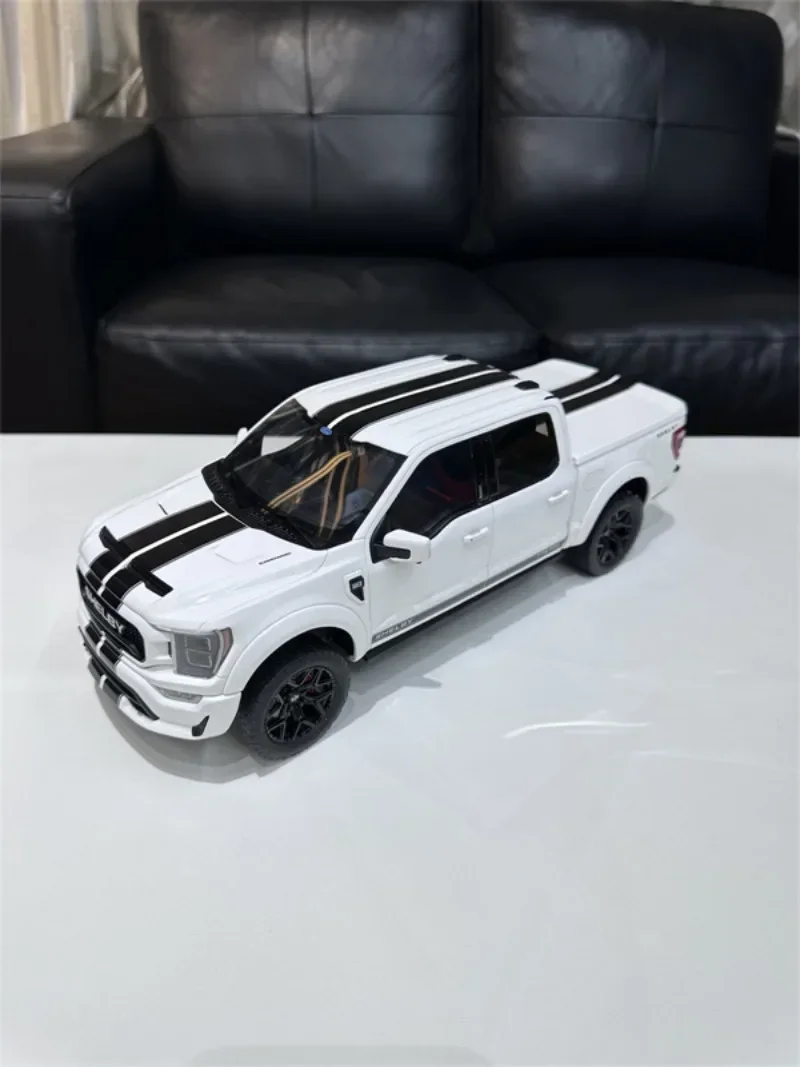 GT Spirit 1/18 для Ford Shelby F-150 F150 пикап из смолы литая модель пикапа автомобиль игрушки подарки хобби демонстрация орнаментов коллекция
GT Spirit 1/18 для Ford Shelby F-150 F150 пикап из смолы литая модель пикапа автомобиль игрушки подарки хобби демонстрация орнаментов коллекция