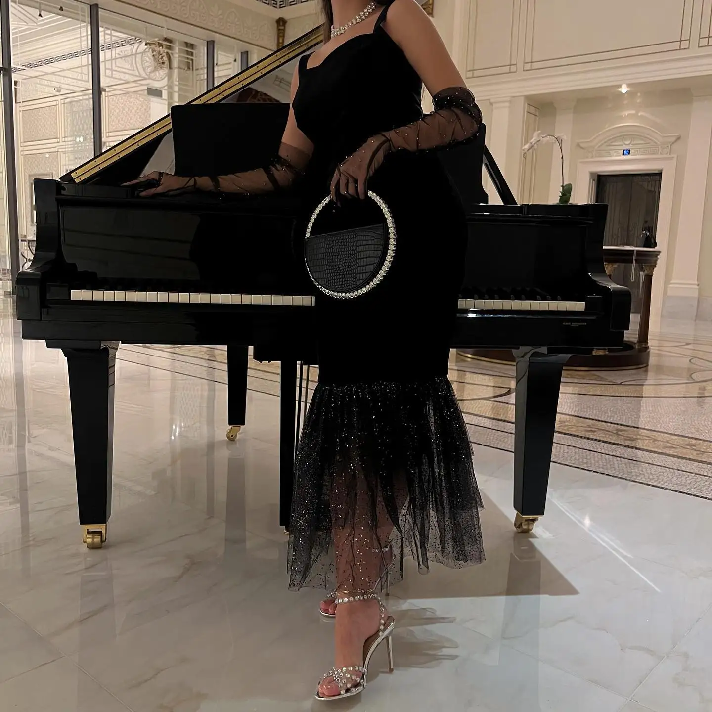 Customized Temperament Strapless Jersey Spaghetti Straps Evening Dresses Elegant Ankle Length Celebrity Gowns Vestido De Noche
Customized Temperament Strapless Jersey Spaghetti Straps Evening Dresses Elegant Ankle Length Celebrity Gowns Vestido De Noche