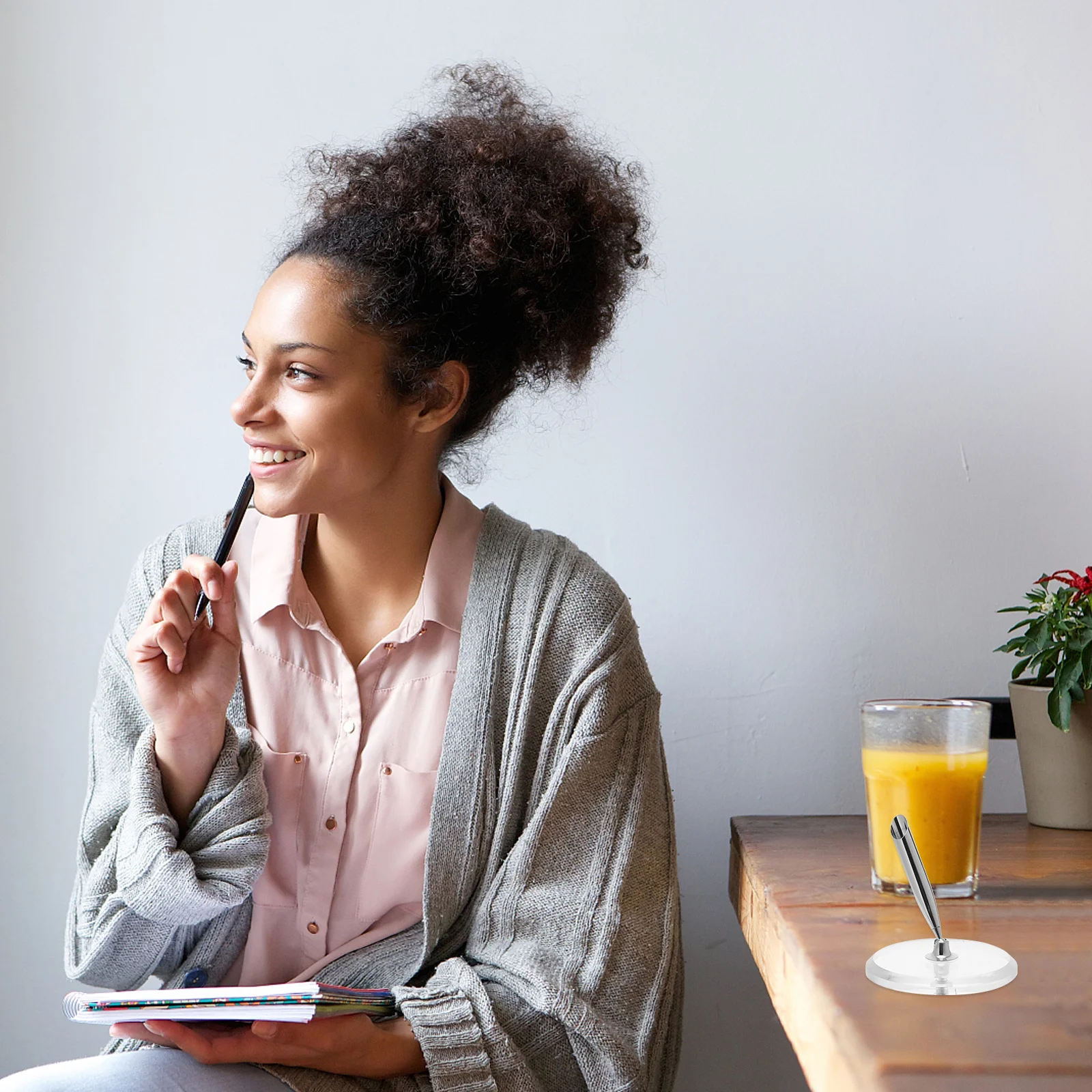 Stylish Round Pen Holder in Crystal Acrylic for Wedding Or Engagement Guest Sign in Perfect Accessory for Ceremony Reception
Stylish Round Pen Holder in Crystal Acrylic for Wedding Or Engagement Guest Sign in Perfect Accessory for Ceremony Reception