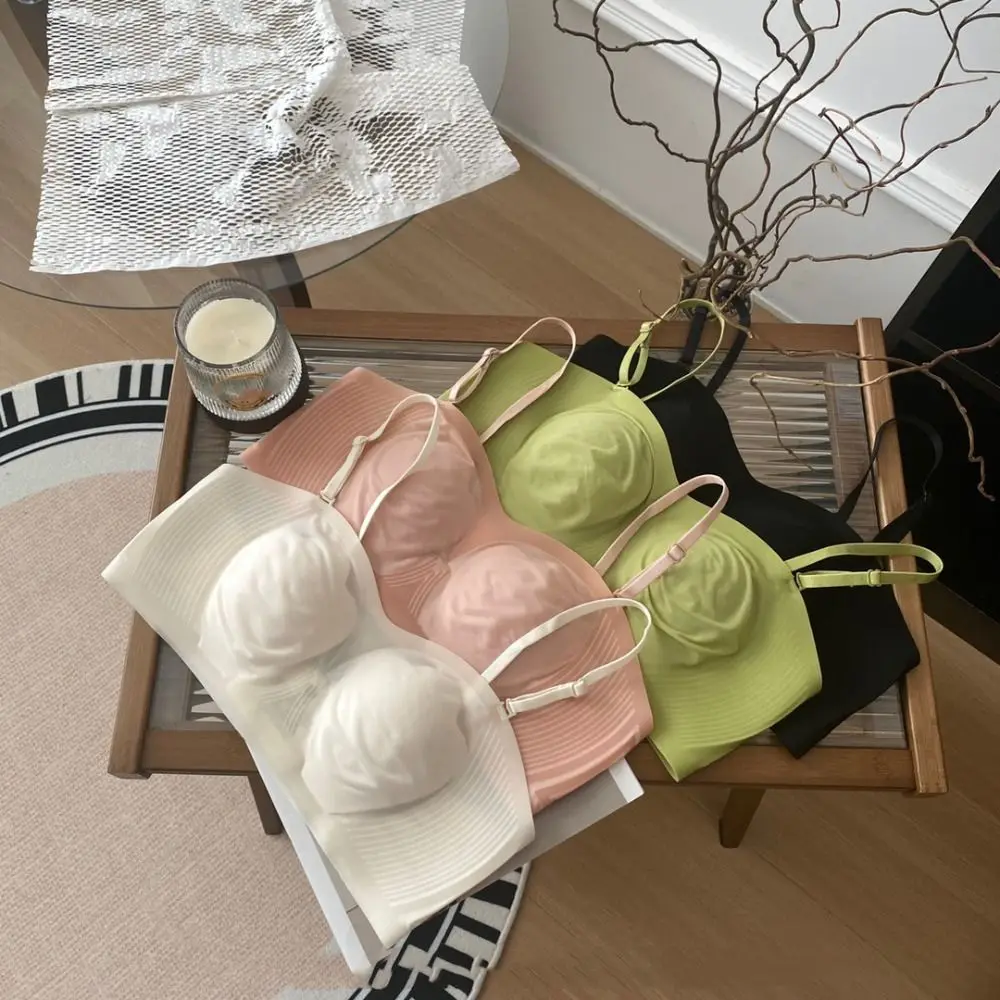 No Trace Untra-thin Wireless Bra Close-fitting Cool Feeling Brassiere for Women Shockproof Big Cup Seamless Bras Running
No Trace Untra-thin Wireless Bra Close-fitting Cool Feeling Brassiere for Women Shockproof Big Cup Seamless Bras Running