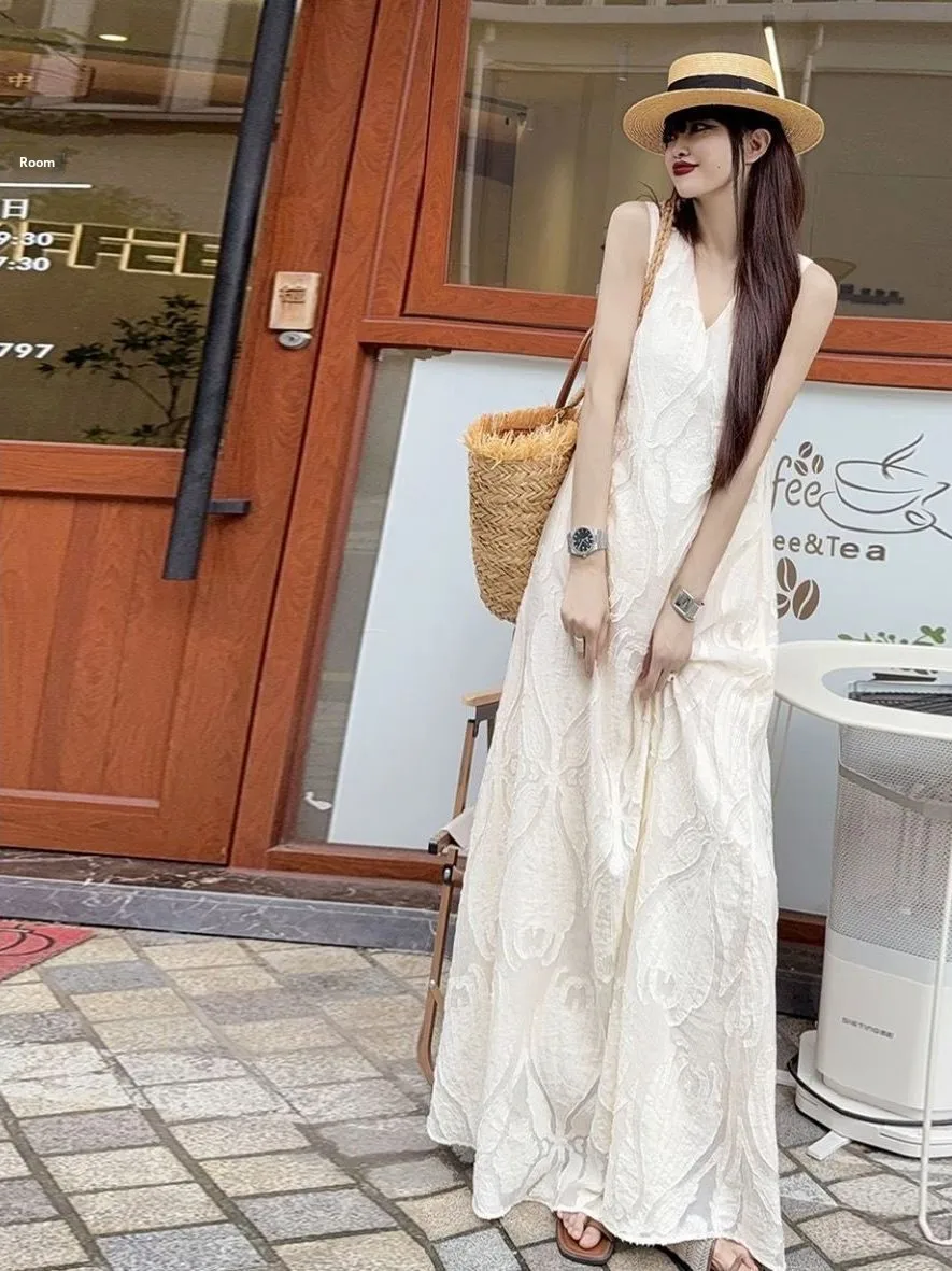 plus Size 300 Pounds Embroidered Casual Long Dress Women's Vest Style Slimming Belly Covering Summer Clothes
plus Size 300 Pounds Embroidered Casual Long Dress Women's Vest Style Slimming Belly Covering Summer Clothes