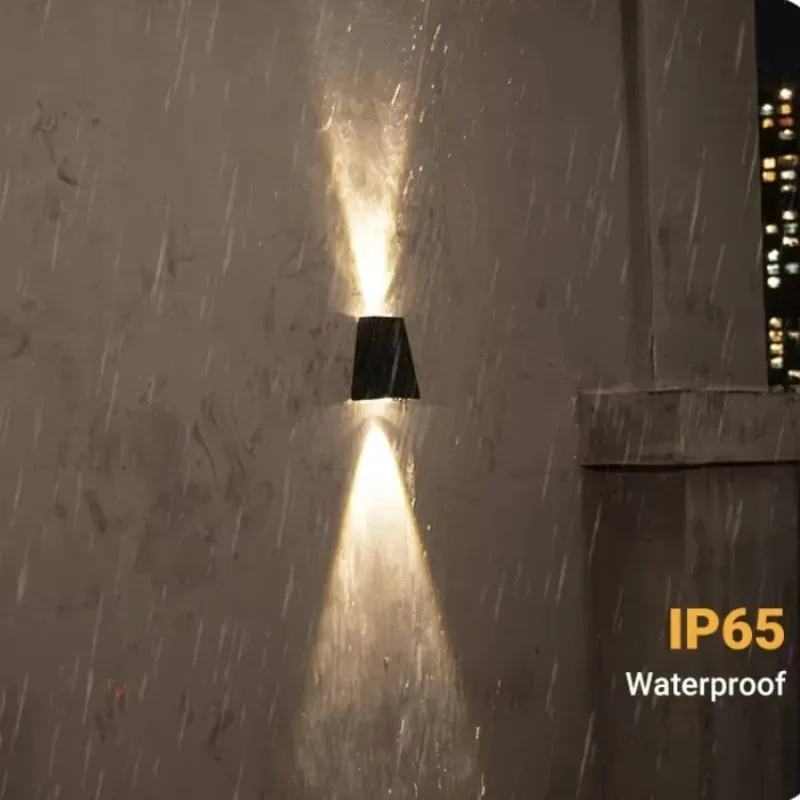 【Specialized】IP65 Waterproof Outdoor Solar LED Wall Lamp with Sensor Control for Courtyard Garden Terrace Deck Steps
【Specialized】IP65 Waterproof Outdoor Solar LED Wall Lamp with Sensor Control for Courtyard Garden Terrace Deck Steps