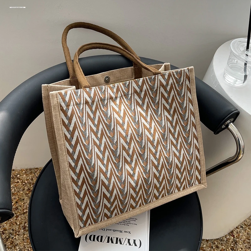 Large Capacity Canvas Tote Bag Women's 2026 Office Fashion Commuter Bag College Students Class Bag Unisex Casual Bag
Large Capacity Canvas Tote Bag Women's 2026 Office Fashion Commuter Bag College Students Class Bag Unisex Casual Bag