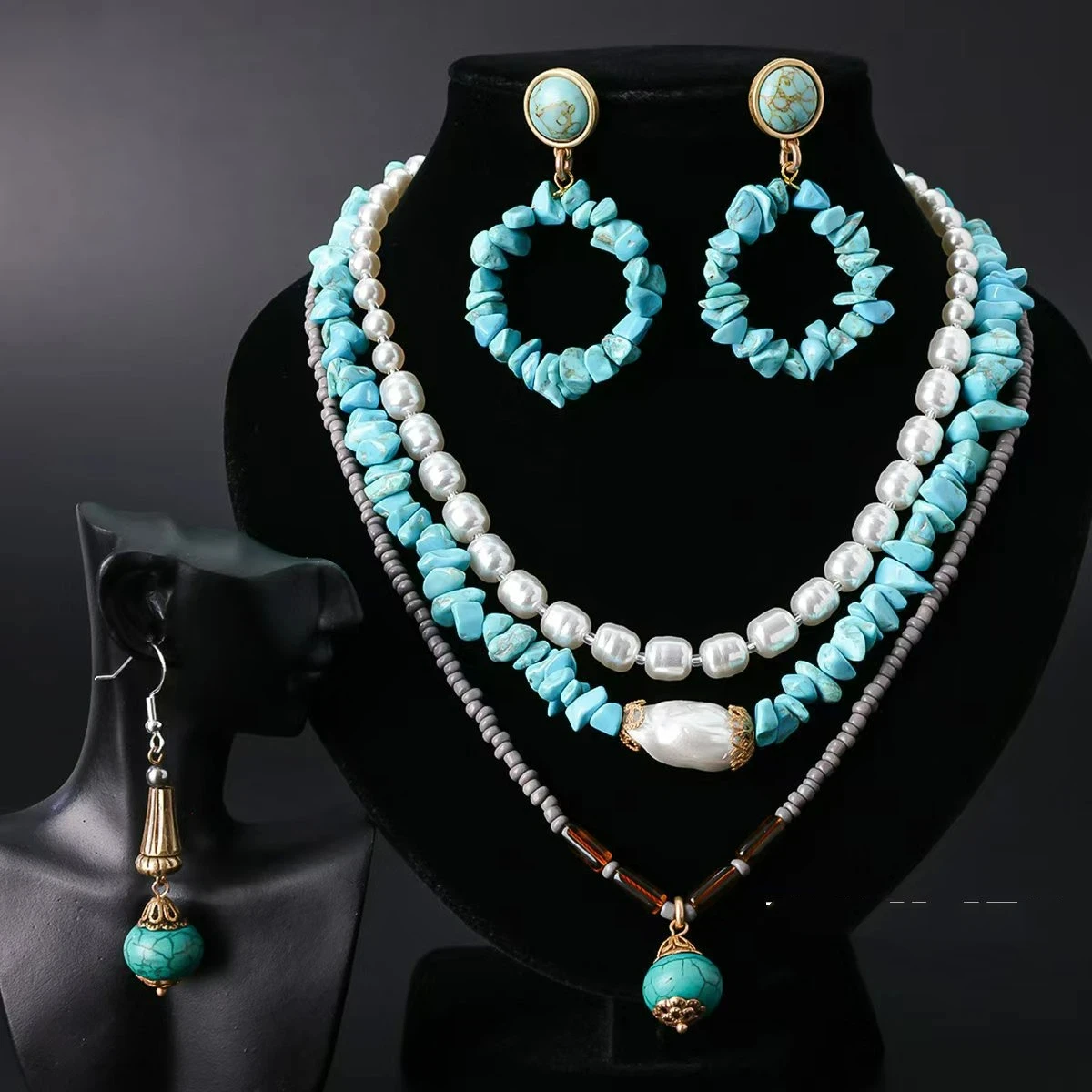 Heavy Industry Natural Turquoise Stones Multi Strand Glass Special-shaped Pearl Necklace Women Fashion High-end Jewelry Set
Heavy Industry Natural Turquoise Stones Multi Strand Glass Special-shaped Pearl Necklace Women Fashion High-end Jewelry Set