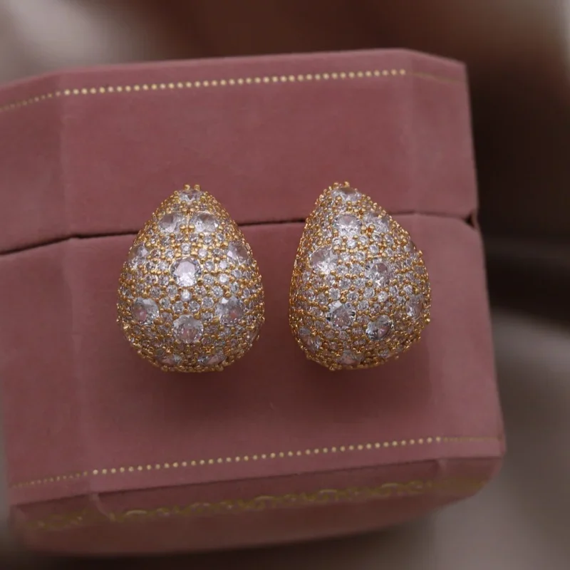 French new fashion jewelry 18K gold plated luxury full zircon water drop earring Elegant women's evening party shiny accessories
French new fashion jewelry 18K gold plated luxury full zircon water drop earring Elegant women's evening party shiny accessories