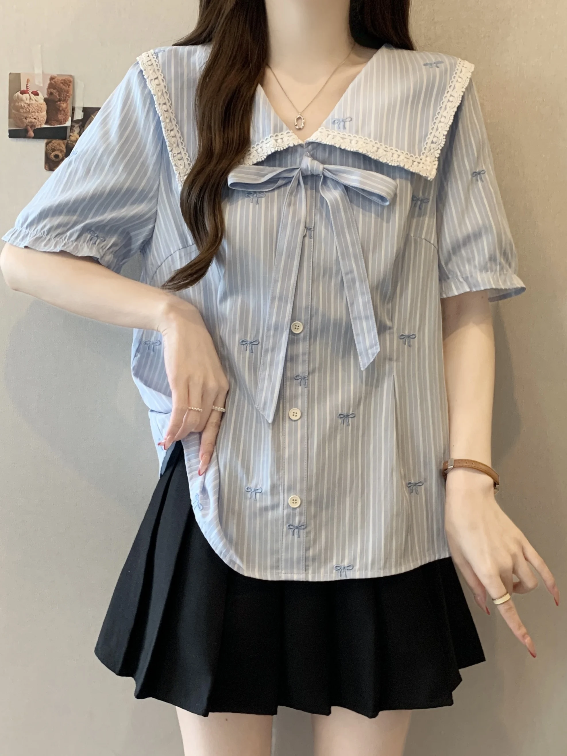 plus Size Fashionable Striped Shirt Naval Collar Embroidered Waist-Cinching Knot Summer Casual Top for Younger Looking
plus Size Fashionable Striped Shirt Naval Collar Embroidered Waist-Cinching Knot Summer Casual Top for Younger Looking