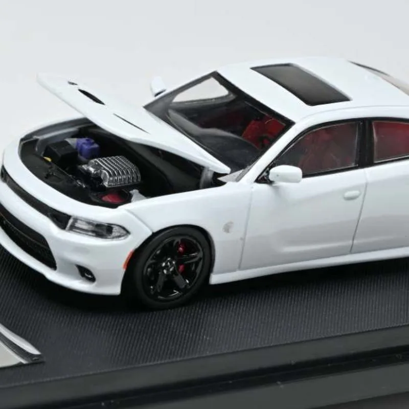 7CM Model 1:64 Dodge Charger SRT Hellcat Cast Alloy Static Car Model, Boys' Toy, Adult Collection Decoration Item.
7CM Model 1:64 Dodge Charger SRT Hellcat Cast Alloy Static Car Model, Boys' Toy, Adult Collection Decoration Item.