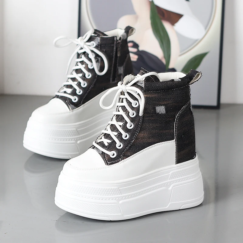 Platform platform canvas high-top shoes ultra-high heel increase 12CM small casual sports shoes women's single shoes
Platform platform canvas high-top shoes ultra-high heel increase 12CM small casual sports shoes women's single shoes