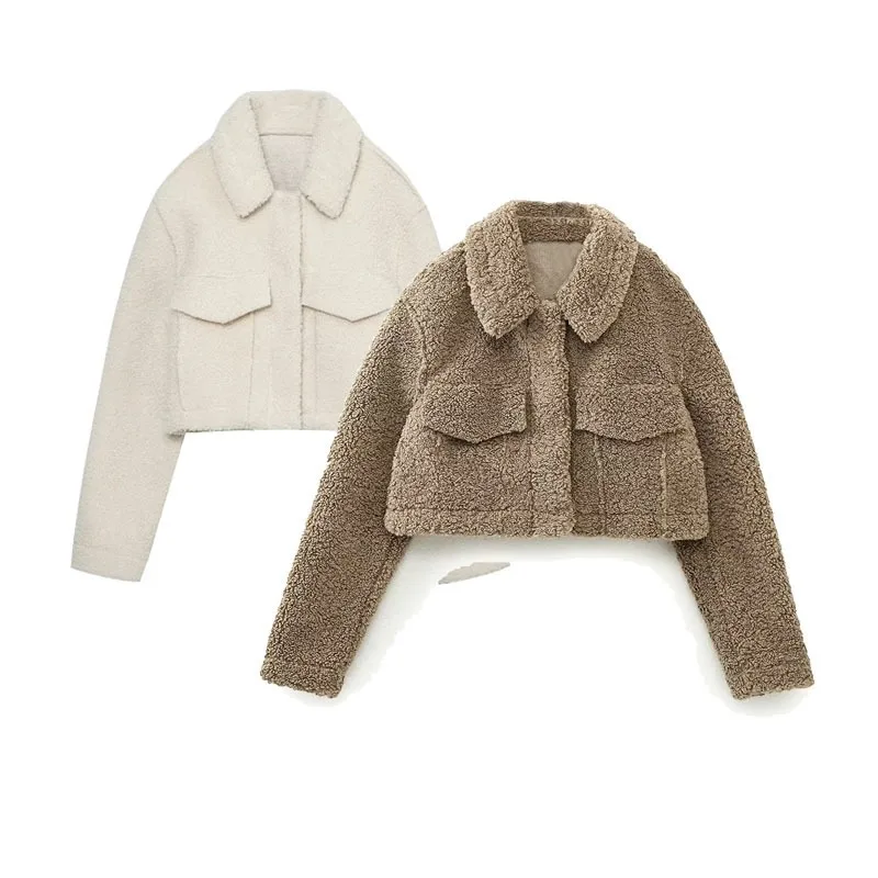 2024 Winter New Female European and American Style Warm Jacket Coat Lapel Short Imitation Lamb Wool Jacket Street Style Loose
2024 Winter New Female European and American Style Warm Jacket Coat Lapel Short Imitation Lamb Wool Jacket Street Style Loose