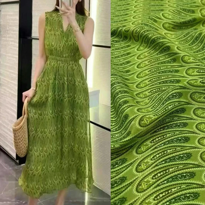 Эластичная шелковая крепдешинная ткань шириной 140 см шириной 18 мм для шитья своими руками, зеленая классическая рубашка с цветочным принтом кешью, пижамные штаны, R2356 
Эластичная шелковая крепдешинная ткань шириной 140 см шириной 18 мм для шитья своими руками, зеленая классическая рубашка с цветочным принтом кешью, пижамные штаны, R2356