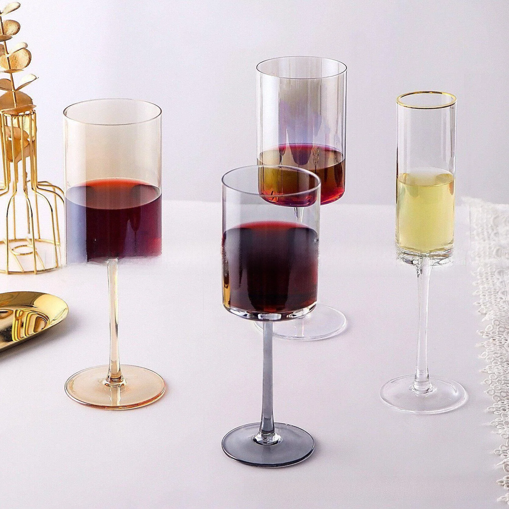Creative Romantic Straight Glass Leg Champagne Wine Red Wine Cup Modern Simple Style Dining Utensils Wine Cup Set of 2
Creative Romantic Straight Glass Leg Champagne Wine Red Wine Cup Modern Simple Style Dining Utensils Wine Cup Set of 2