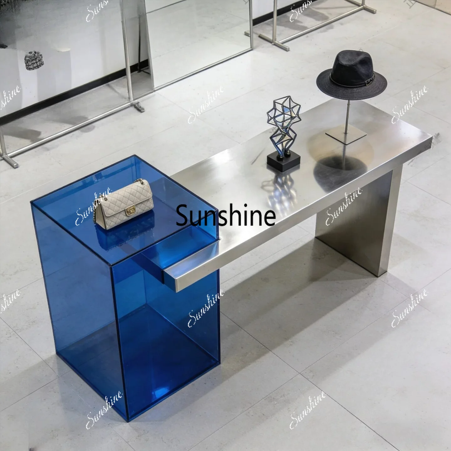 Creative Stainless Steel Nakajima Display Table Clothing Store Acrylic Water Table
Creative Stainless Steel Nakajima Display Table Clothing Store Acrylic Water Table
