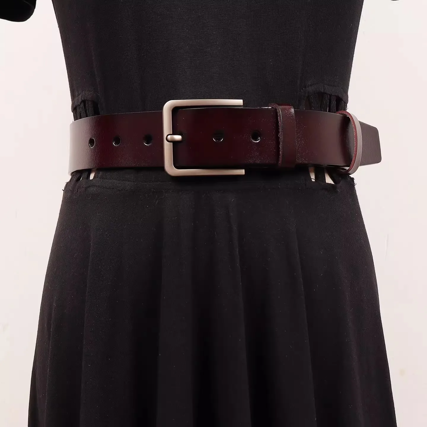Men Women's Vintage Genuine Leather Cummerbunds Female Dress Corsets Waistband Belts Decoration Wide Belt R529
Men Women's Vintage Genuine Leather Cummerbunds Female Dress Corsets Waistband Belts Decoration Wide Belt R529