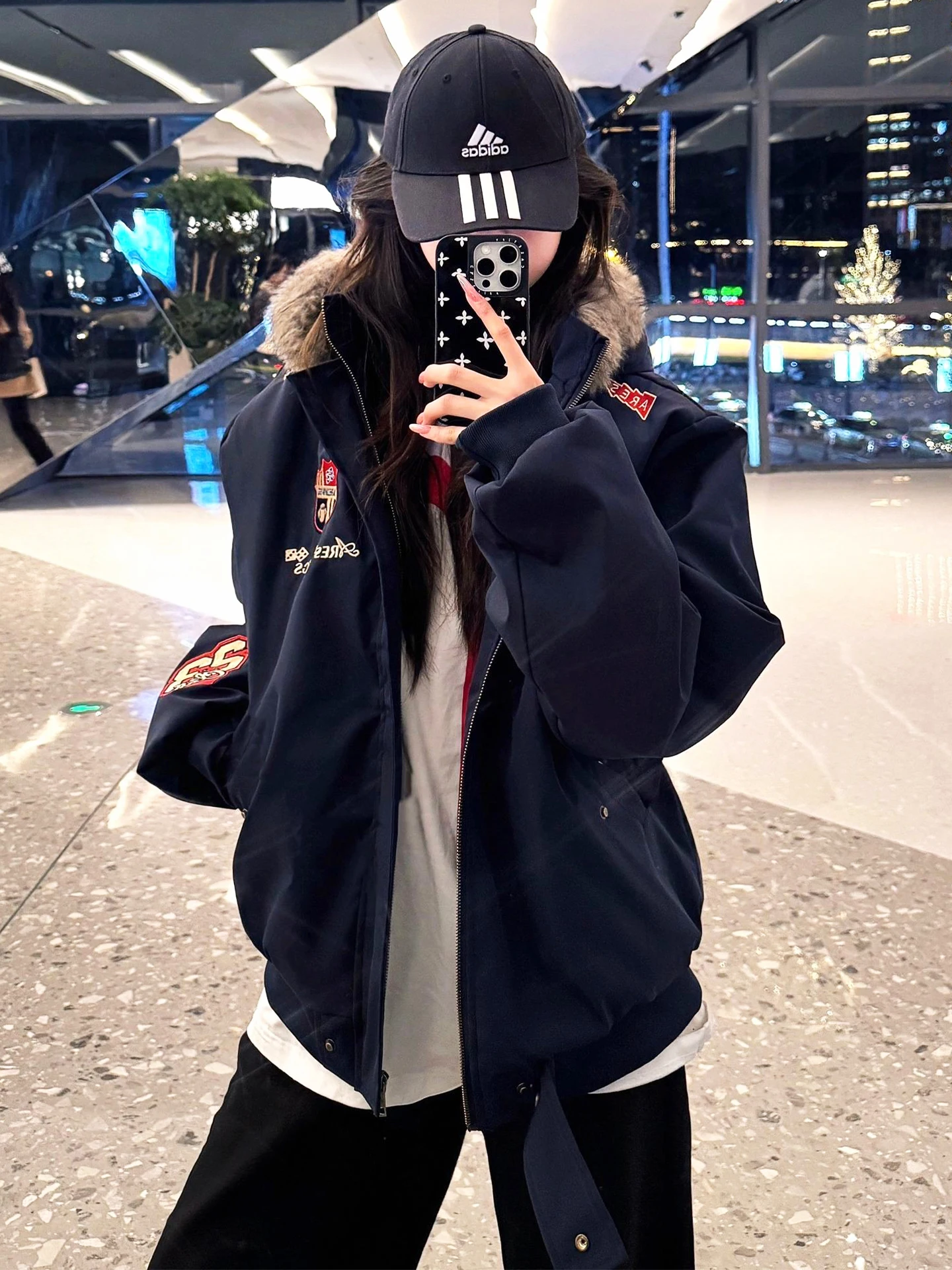 Утепленная хлопковая куртка с вышивкой для мужчин и женщин, зимняя теплая куртка для пар, в американском стиле
Утепленная хлопковая куртка с вышивкой для мужчин и женщин, зимняя теплая куртка для пар, в американском стиле