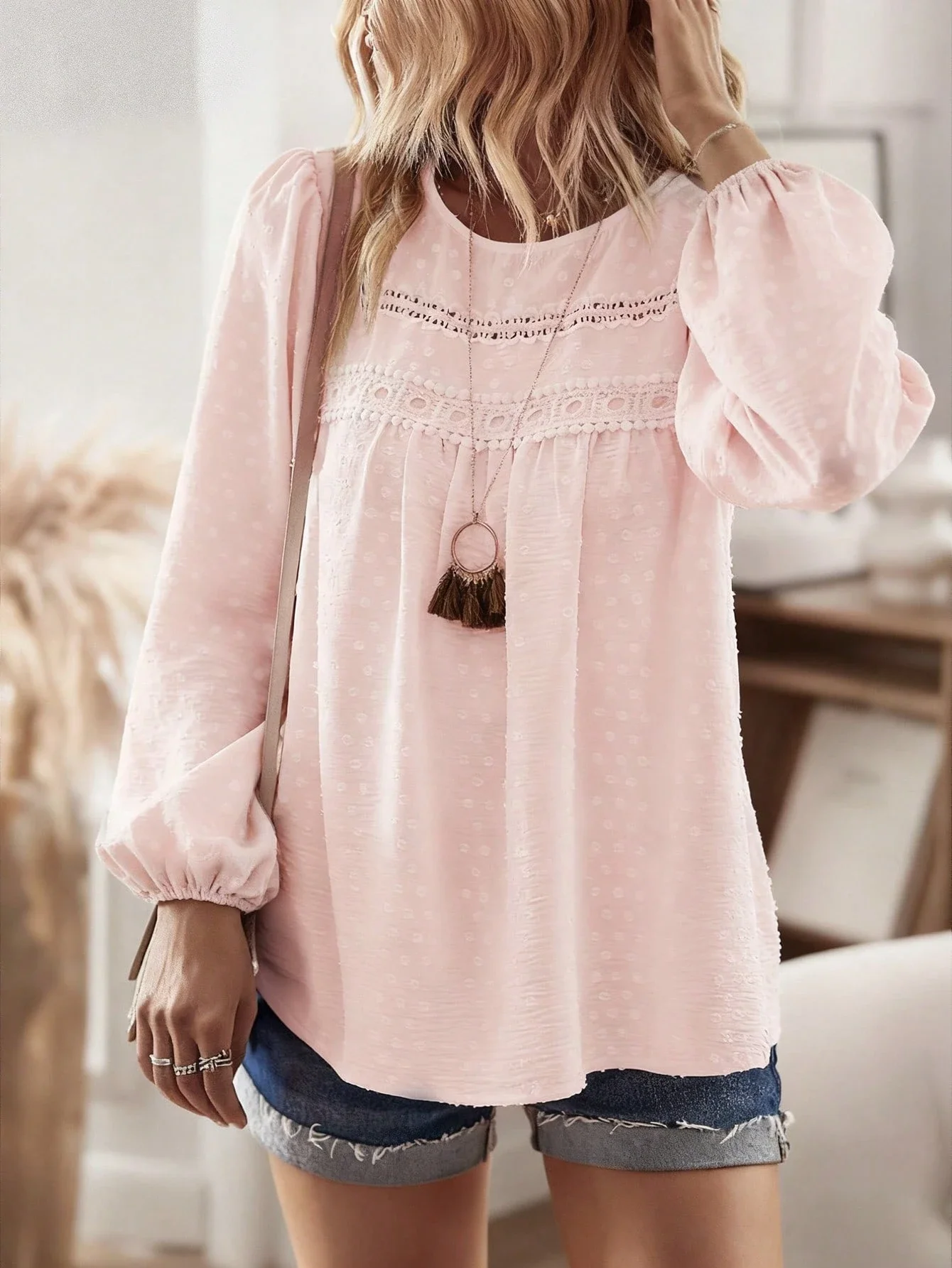 Women's Casual Boho Blouse With Lace Trim And Lantern Sleeves Pink Long Sleeve Top
Women's Casual Boho Blouse With Lace Trim And Lantern Sleeves Pink Long Sleeve Top