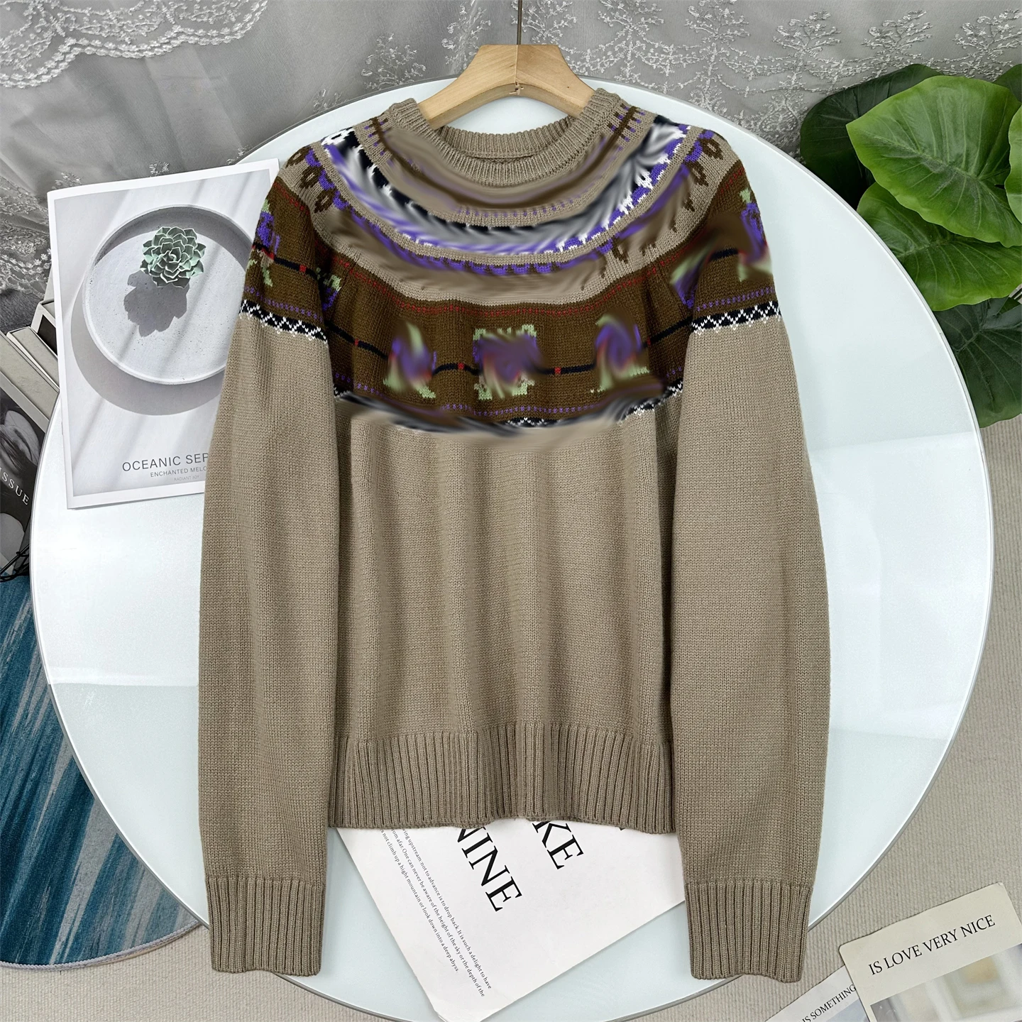 Simple Fair Isle Knit Sweater Women's round Neck Pullover Winter Long Sleeve Geometric Pattern Knitted Top
Simple Fair Isle Knit Sweater Women's round Neck Pullover Winter Long Sleeve Geometric Pattern Knitted Top