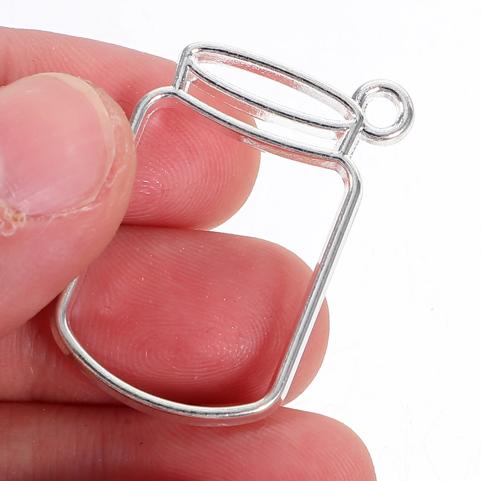 50 Pcs Metal Border Accessories Bezel Pendant Crystal Epoxy Frame Accessory Picture Hanging Blanks Settings Alloy
50 Pcs Metal Border Accessories Bezel Pendant Crystal Epoxy Frame Accessory Picture Hanging Blanks Settings Alloy