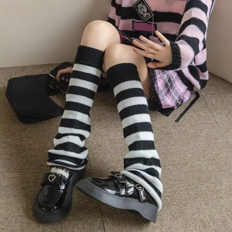 Y3NE Womens Aesthetic Knitted Striped Flared Leg Warmers with Thigh High Stockings Set for Stylish Outfits and Winter Warmth
Y3NE Womens Aesthetic Knitted Striped Flared Leg Warmers with Thigh High Stockings Set for Stylish Outfits and Winter Warmth