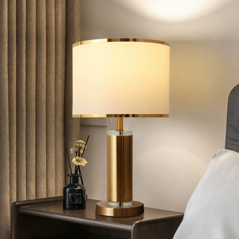 Table lamp Bedroom bedside lamp Simple modern home romantic warm bedside table lamp
Table lamp Bedroom bedside lamp Simple modern home romantic warm bedside table lamp