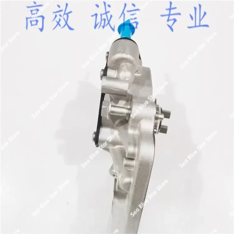 Для Roewe I6 360 E950 RX5 MG GT GS 6 HS двигатель вакуумный насос в сборе тормоза
Для Roewe I6 360 E950 RX5 MG GT GS 6 HS двигатель вакуумный насос в сборе тормоза
