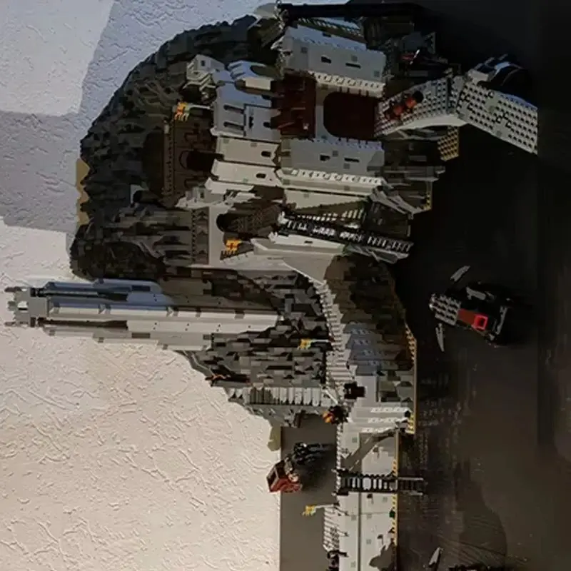 Конструктор MOC: Модель крепости-башни Хельмсдип из серии фильмов «Властелин колец» (UCS), DIY-набор для сборки, креативные игрушки, подарки на Рождество
Конструктор MOC: Модель крепости-башни Хельмсдип из серии фильмов «Властелин колец» (UCS), DIY-набор для сборки, креативные игрушки, подарки на Рождество