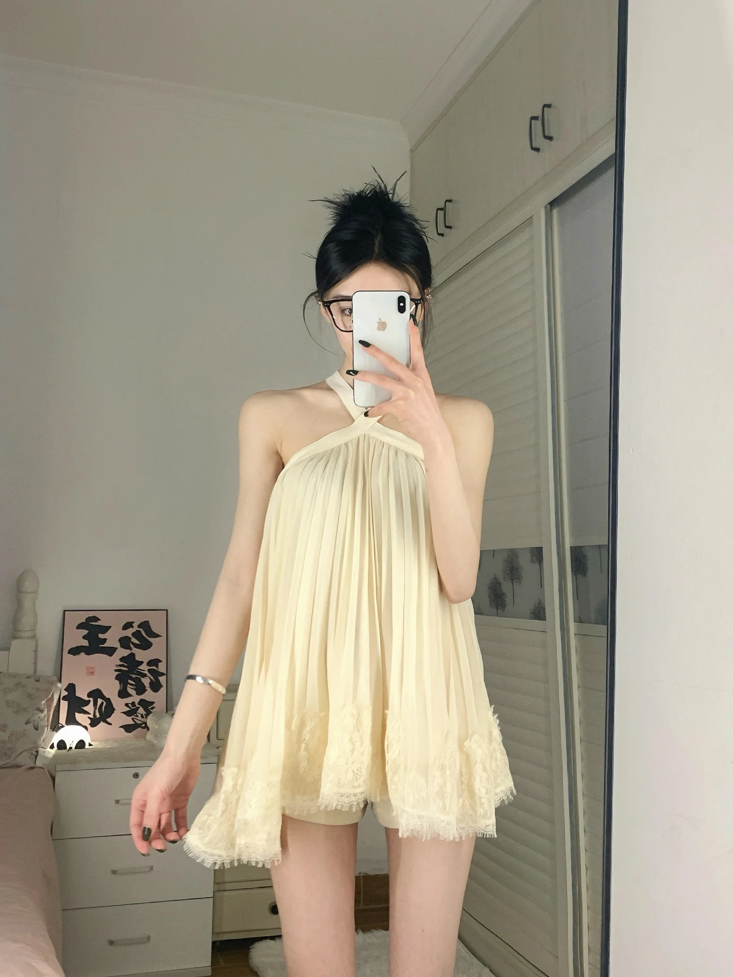 Summer Lace off Shoulder Loose Fit Neckline Sleeveless Women's Chiffon Top Elegant Gentle High End Feeling Neck Hanging Design
Summer Lace off Shoulder Loose Fit Neckline Sleeveless Women's Chiffon Top Elegant Gentle High End Feeling Neck Hanging Design