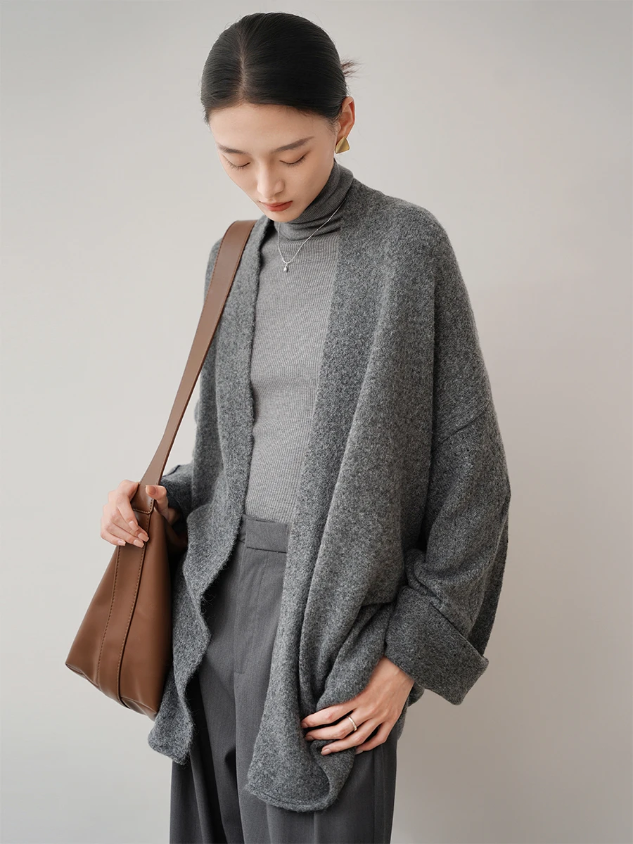 ACHU ey V-образный вязаный кардиган для женщин, зимний, свободный, в стиле оверсайз, мягкий, с длинными рукавами, для повседневной носки
ACHU ey V-образный вязаный кардиган для женщин, зимний, свободный, в стиле оверсайз, мягкий, с длинными рукавами, для повседневной носки