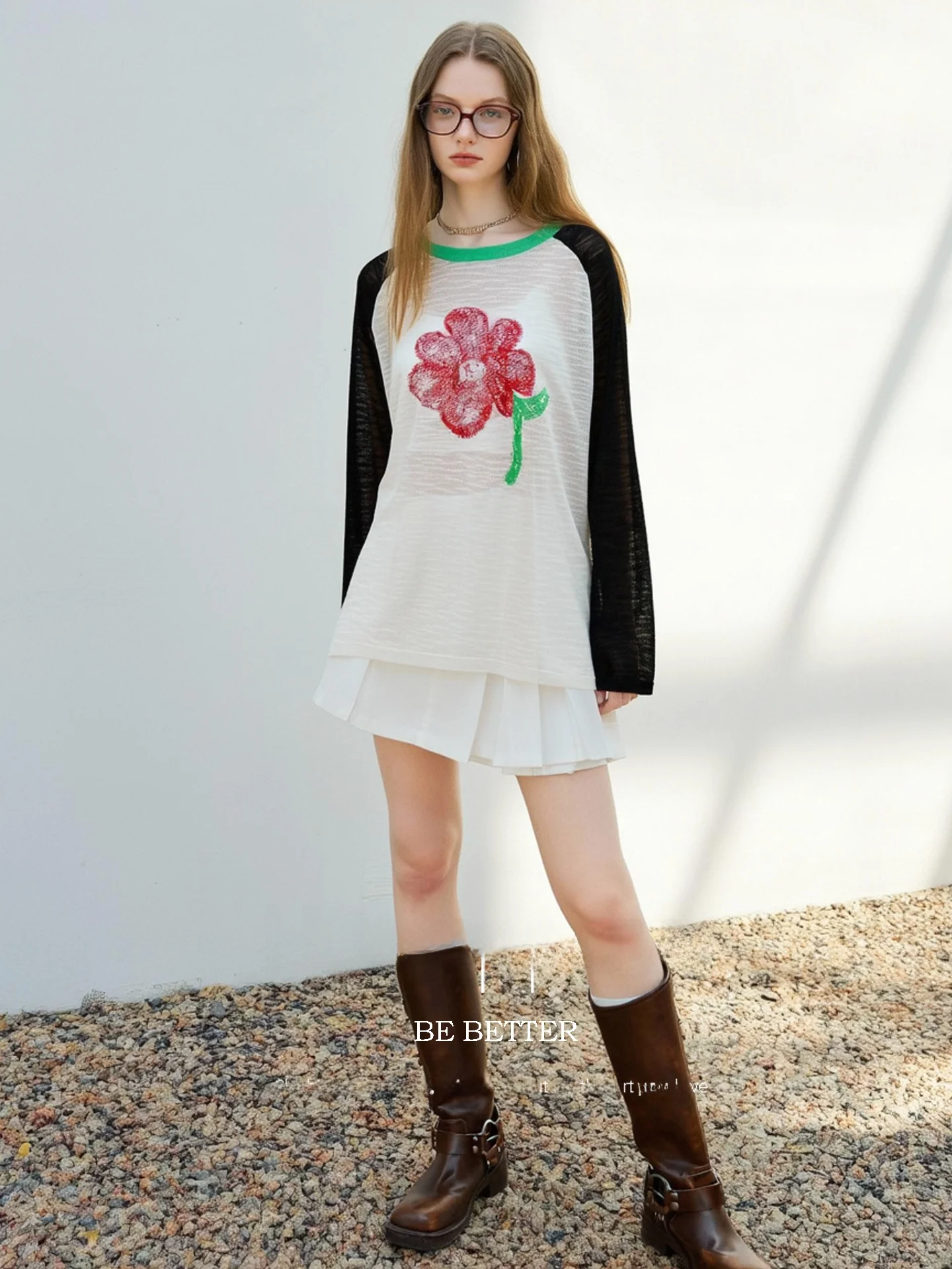 HUAAPPUW Summer New Loose Cool Feeling Long Sleeve Knitted Top Women's Thin Floral Print T-shirt Soft Polyester V-neck
HUAAPPUW Summer New Loose Cool Feeling Long Sleeve Knitted Top Women's Thin Floral Print T-shirt Soft Polyester V-neck