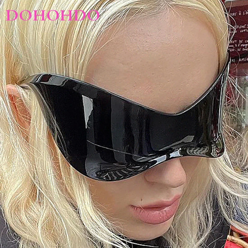 Fashion Futuristic Cyberpunk Rimless One Piece Sunglasses Men Women Trend Oversized Wrap Around Y2K Personality Sunglasses UV400
Fashion Futuristic Cyberpunk Rimless One Piece Sunglasses Men Women Trend Oversized Wrap Around Y2K Personality Sunglasses UV400