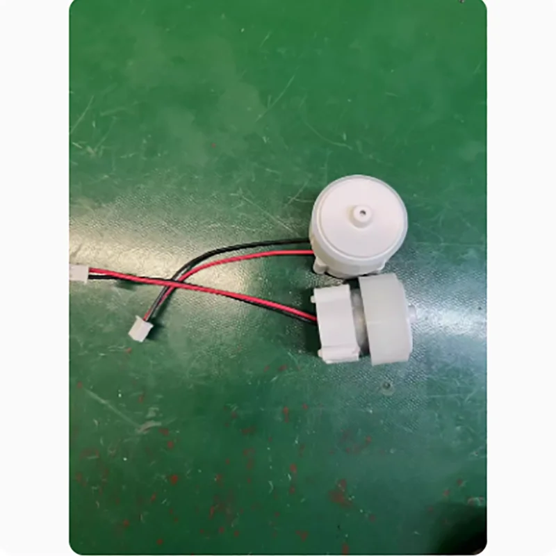 Table Tennis Serve Machine Motor with Friction Wheel DIY Production 1.5-5V Voltage Operation
Table Tennis Serve Machine Motor with Friction Wheel DIY Production 1.5-5V Voltage Operation