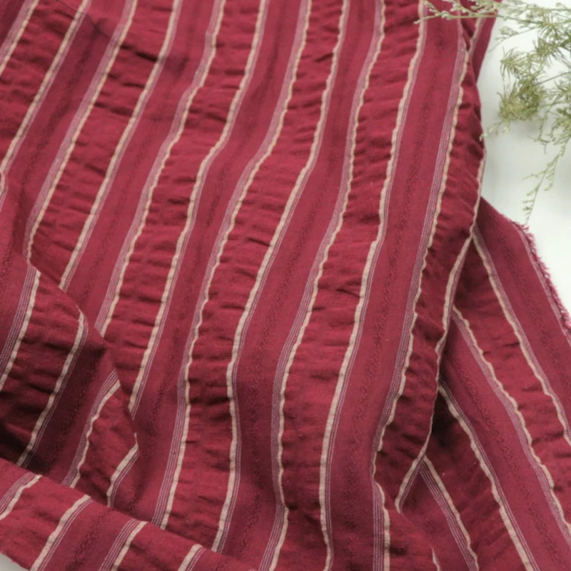 Жаккардовая полосатая ткань, окрашенная пряжа с пузырьками, ретро-стиль для платья, дизайнерская одежда, ручная работа, материал для шитья своими руками, ткань
Жаккардовая полосатая ткань, окрашенная пряжа с пузырьками, ретро-стиль для платья, дизайнерская одежда, ручная работа, материал для шитья своими руками, ткань