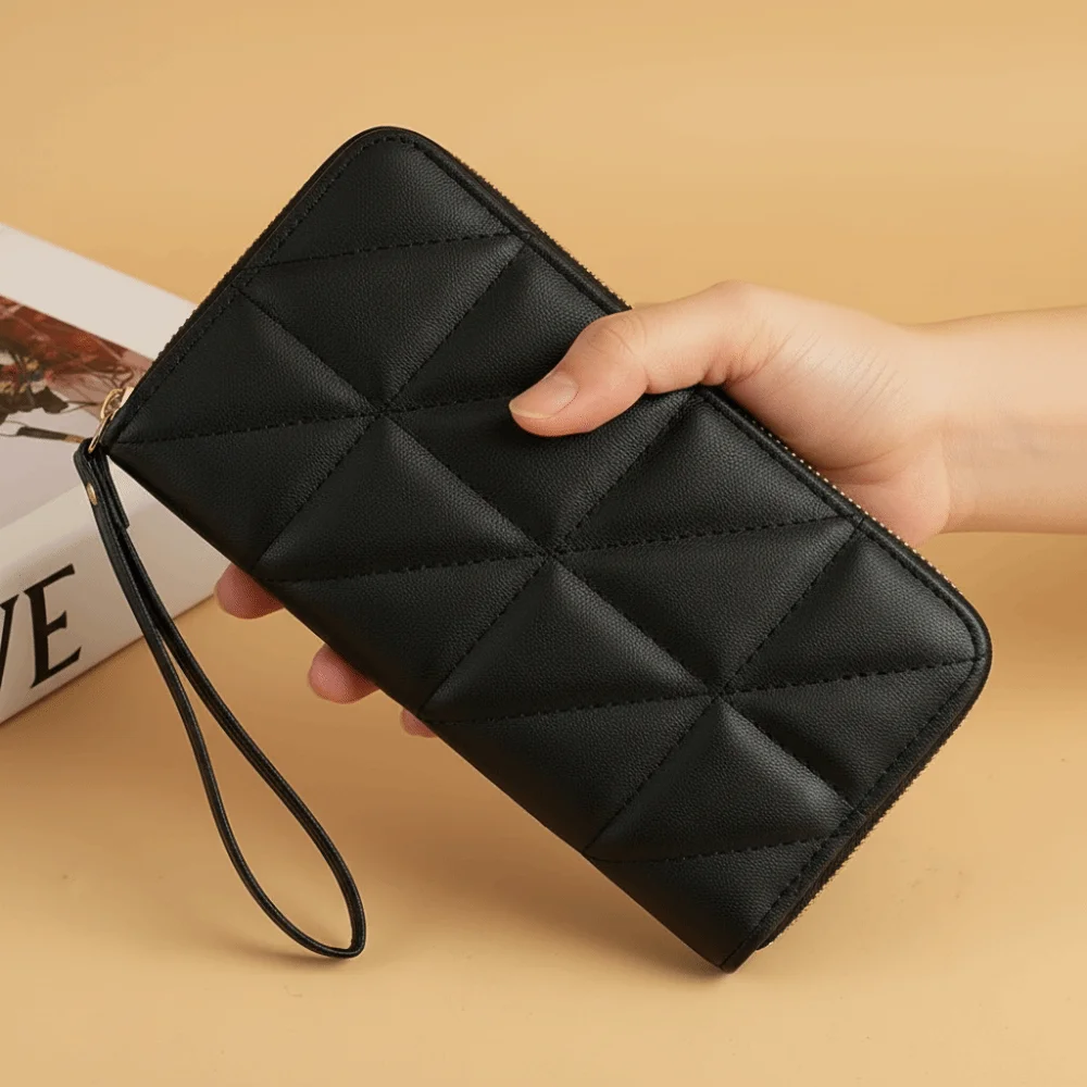 Women's Fashion Black Quilted Wallet Zipper PU Leather Clutch Wallet Vintage Hand Purse Daily Use
Women's Fashion Black Quilted Wallet Zipper PU Leather Clutch Wallet Vintage Hand Purse Daily Use