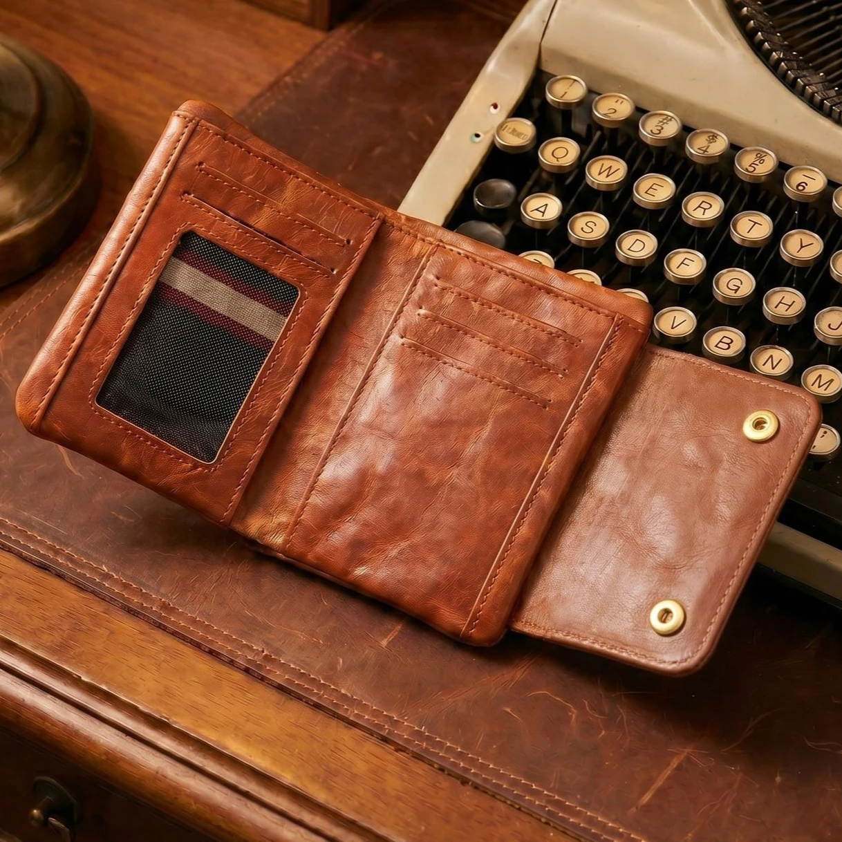 Minimalist Distressed Leather Trifold Wallet - Front Pocket Wallets for Men with ID Window, Retro Card Slots EDC Purse
Minimalist Distressed Leather Trifold Wallet - Front Pocket Wallets for Men with ID Window, Retro Card Slots EDC Purse