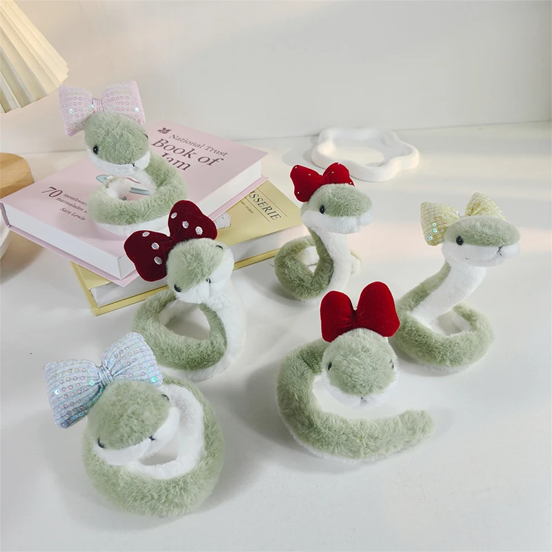 New Butterfly Knot Bendable Little Snake Plush Toy Doll Doll Playful Children's Girl Cute Ornament Mascot Doll Snake Plush Toy
New Butterfly Knot Bendable Little Snake Plush Toy Doll Doll Playful Children's Girl Cute Ornament Mascot Doll Snake Plush Toy