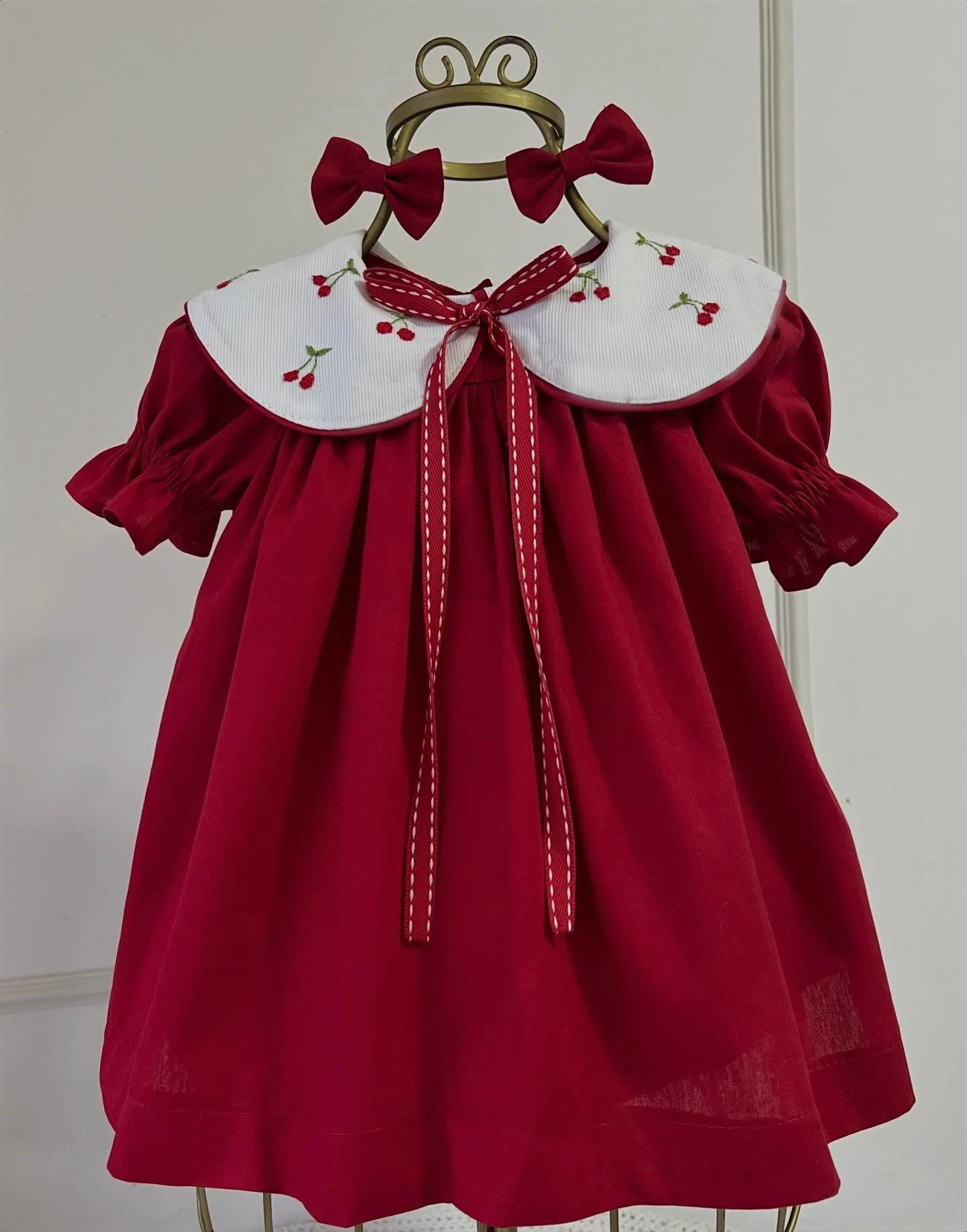 Summer Girl's Sweet Cherry Embroidered Red Bow Red Dress For Casual Party Birthday Wedding Photography
Summer Girl's Sweet Cherry Embroidered Red Bow Red Dress For Casual Party Birthday Wedding Photography