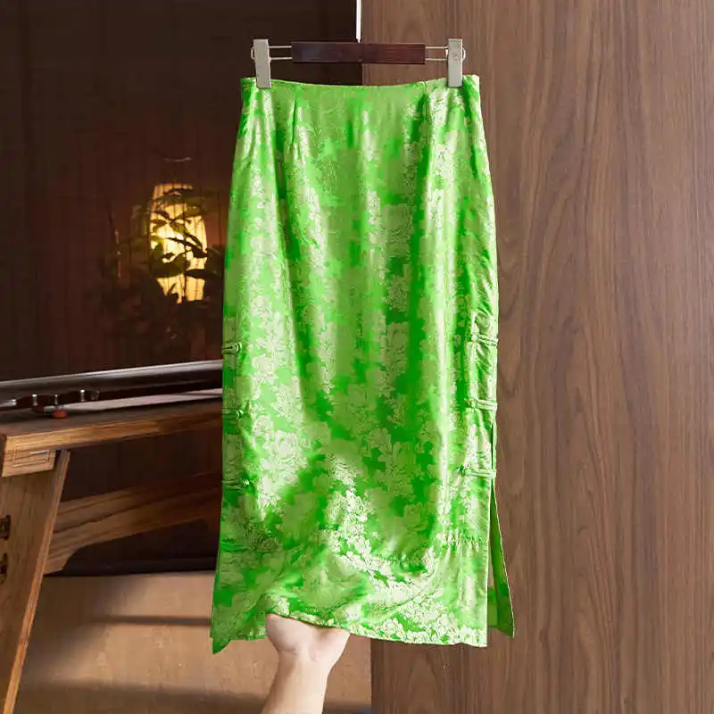 Luxury Celebrity Silk Printed Skirt Women Spring And Autumn New Chinese Style Green Vintage Cheongsam A-Line Long Skirt S-XL
Luxury Celebrity Silk Printed Skirt Women Spring And Autumn New Chinese Style Green Vintage Cheongsam A-Line Long Skirt S-XL