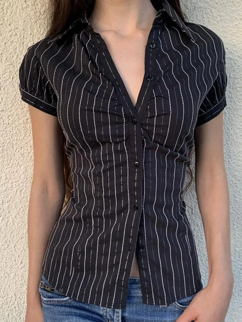 Y2K Striped Blouse Women's Summer French Style Button-up Turn-down Collar Shirt Vintage Streetwear Chic Elegant Tops 2025 MAP9
Y2K Striped Blouse Women's Summer French Style Button-up Turn-down Collar Shirt Vintage Streetwear Chic Elegant Tops 2025 MAP9