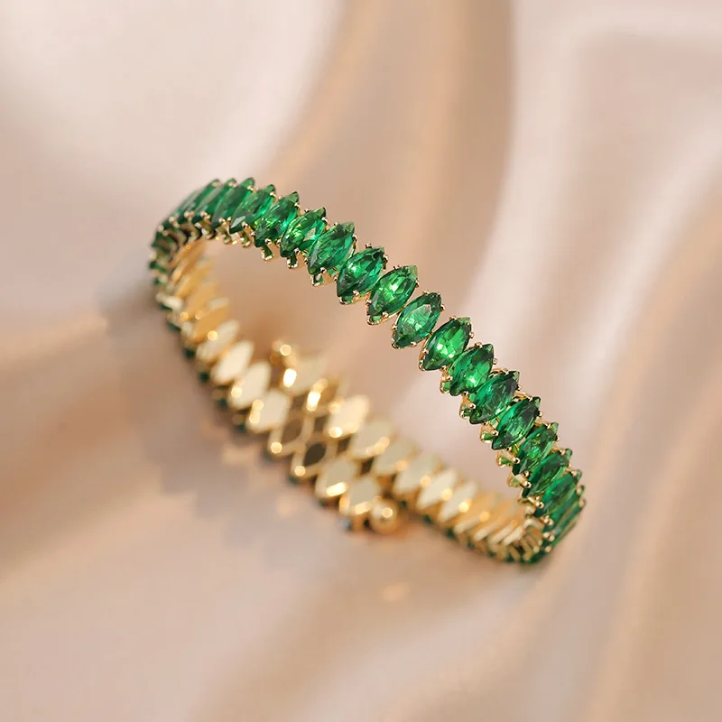 Marquise Cut Green Stone Bangle Charm Bracelets For Women Gold Color Horse Eye Zircon Bangles Bridal Wedding Party Hand Jewelry
Marquise Cut Green Stone Bangle Charm Bracelets For Women Gold Color Horse Eye Zircon Bangles Bridal Wedding Party Hand Jewelry