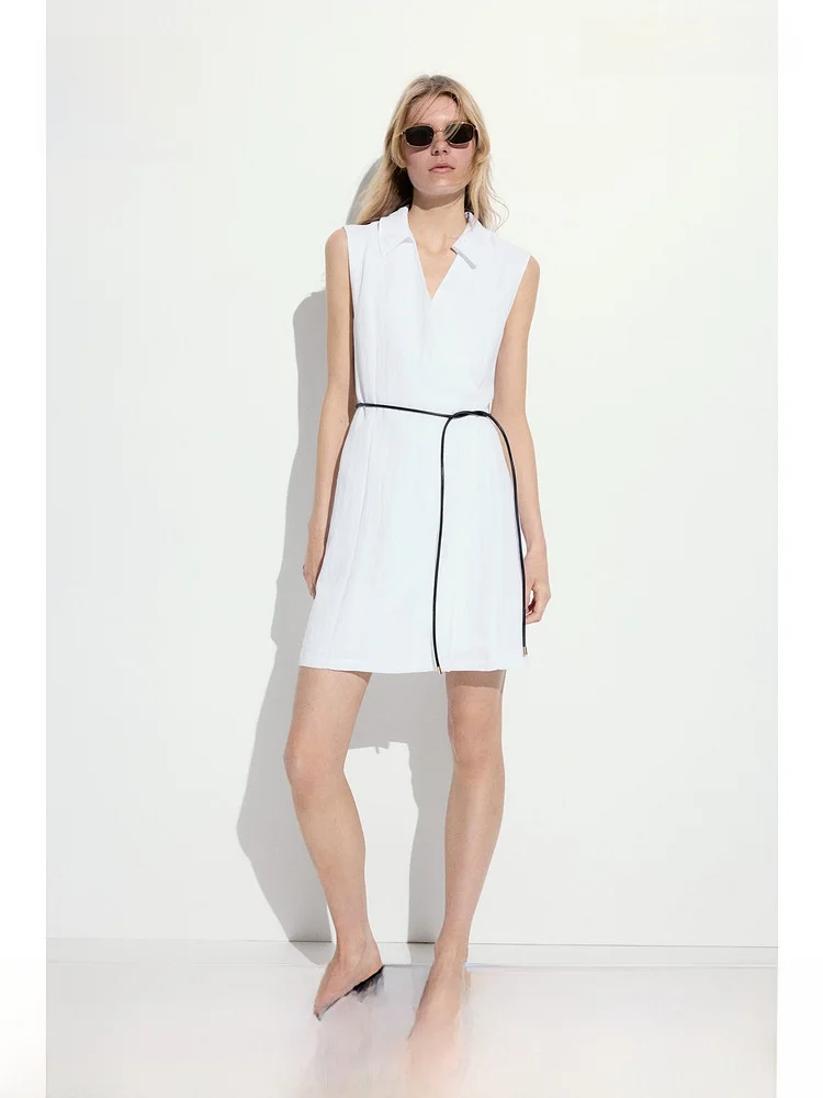 Модное повседневное летнее платье-рубашка с поясом H&M, женская одежда, V-образный вырез, короткое платье-юбка, элегантное, без рукавов
Модное повседневное летнее платье-рубашка с поясом H&M, женская одежда, V-образный вырез, короткое платье-юбка, элегантное, без рукавов