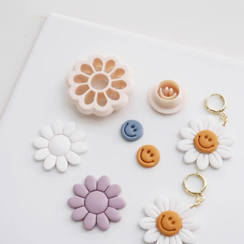 Flower Earrings Shaped Polymer Clay Cutter DIY Handmade Rings/necklaces Polymer Clay Mold Jewelry Modeling Pottery Tools
Flower Earrings Shaped Polymer Clay Cutter DIY Handmade Rings/necklaces Polymer Clay Mold Jewelry Modeling Pottery Tools