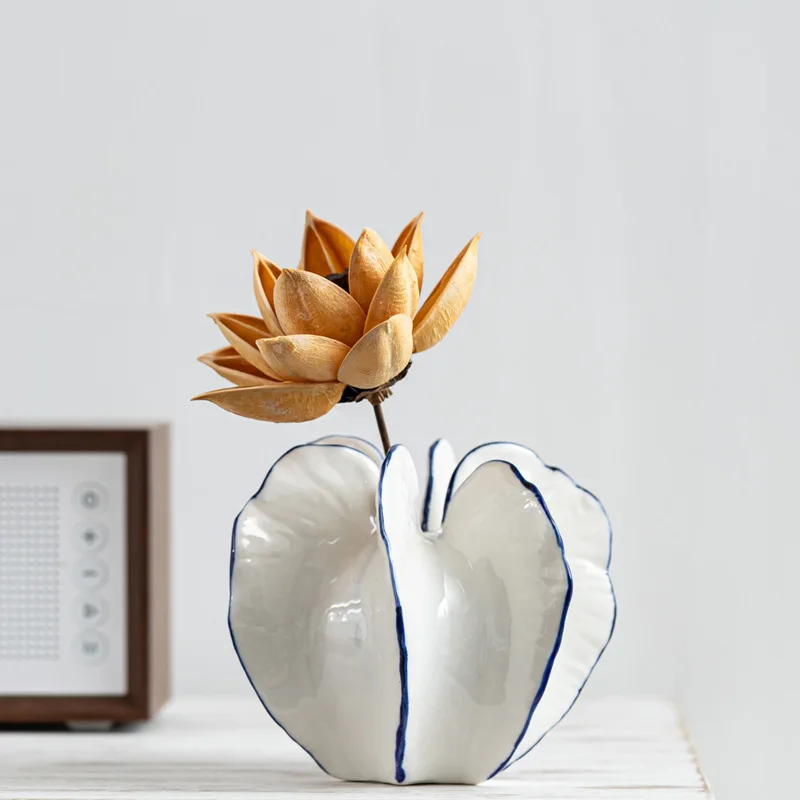 Mordison simulated fruit vase small mouth creative modern style ceramic dried flower flower insert home life decoration
Mordison simulated fruit vase small mouth creative modern style ceramic dried flower flower insert home life decoration