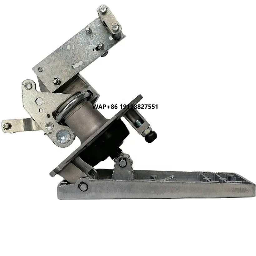 New Mine Car Truck Parts Automobile Chassis Accelerator Pedal Valve 15231440 TR100 for Terex
New Mine Car Truck Parts Automobile Chassis Accelerator Pedal Valve 15231440 TR100 for Terex