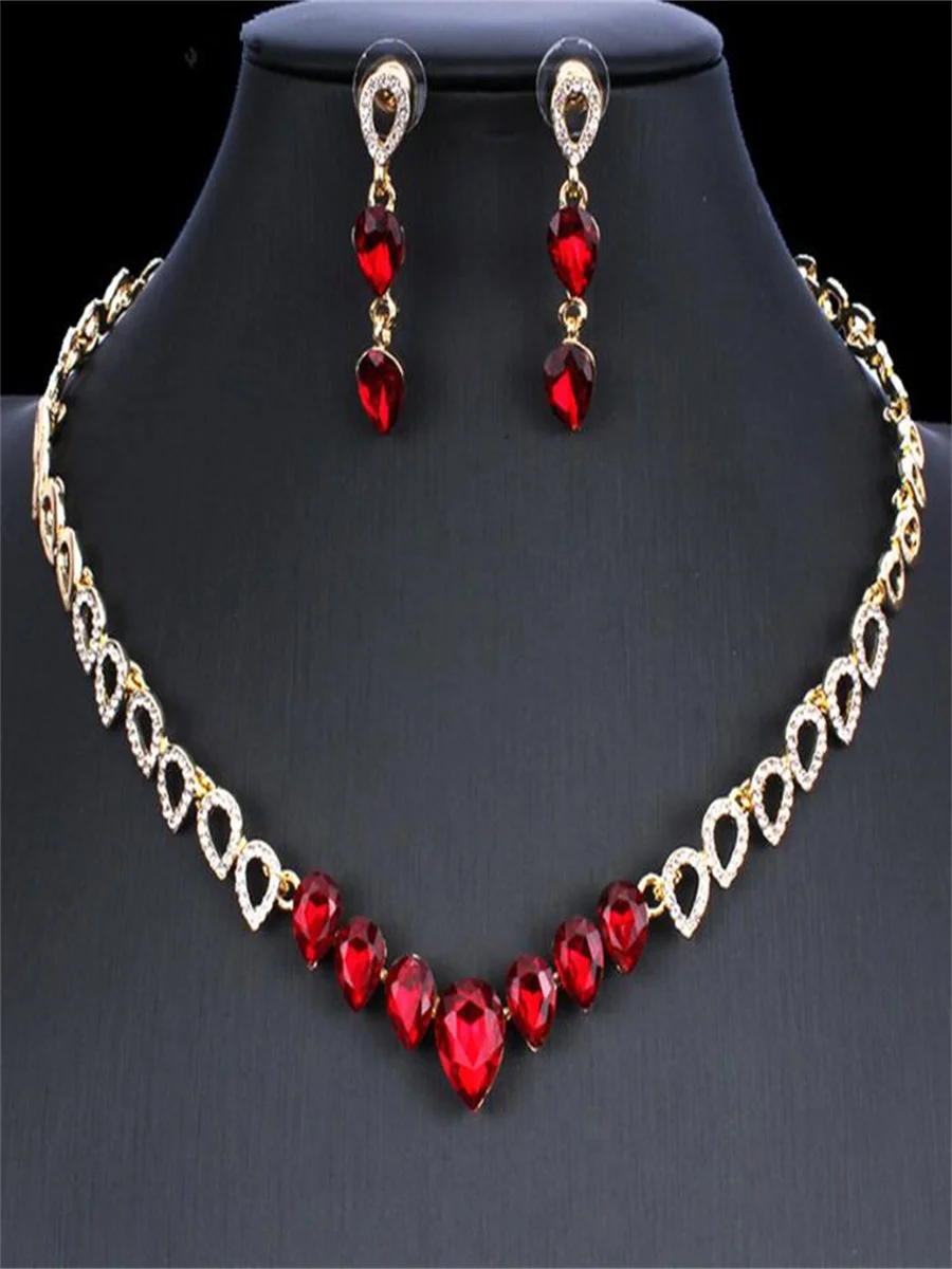Gold-plate Women's drop necklace earrings set High-grade alloy jewelry accessories
Gold-plate Women's drop necklace earrings set High-grade alloy jewelry accessories